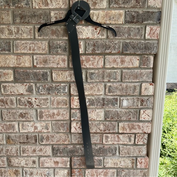 🍒💣 Grey faux leather 80’s inspired belt - Picture 6 of 6